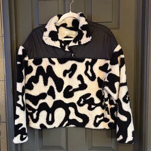 Grayson Threads Monochrome Fleece Top